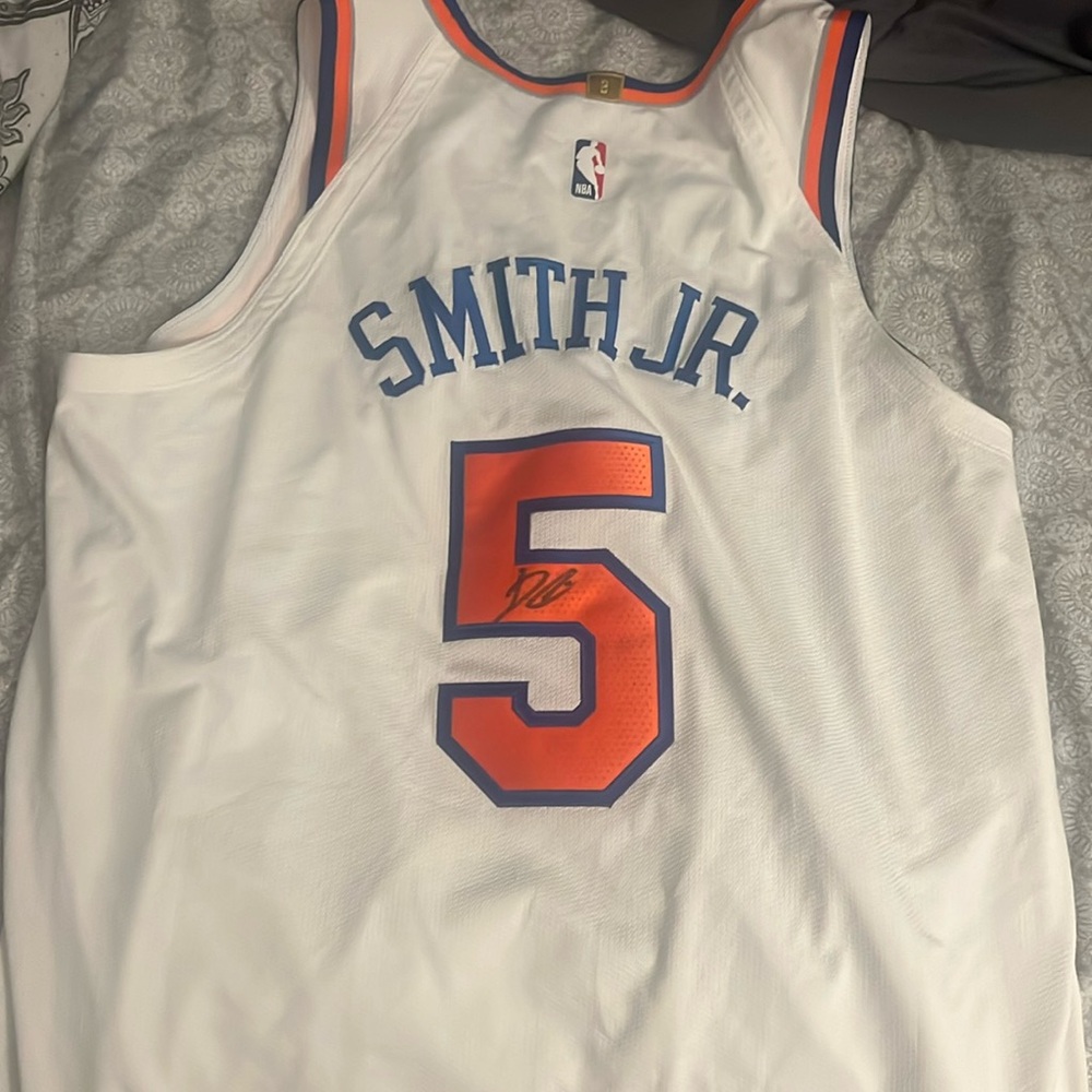 Jr Smith NY Knicks Signed Jersey